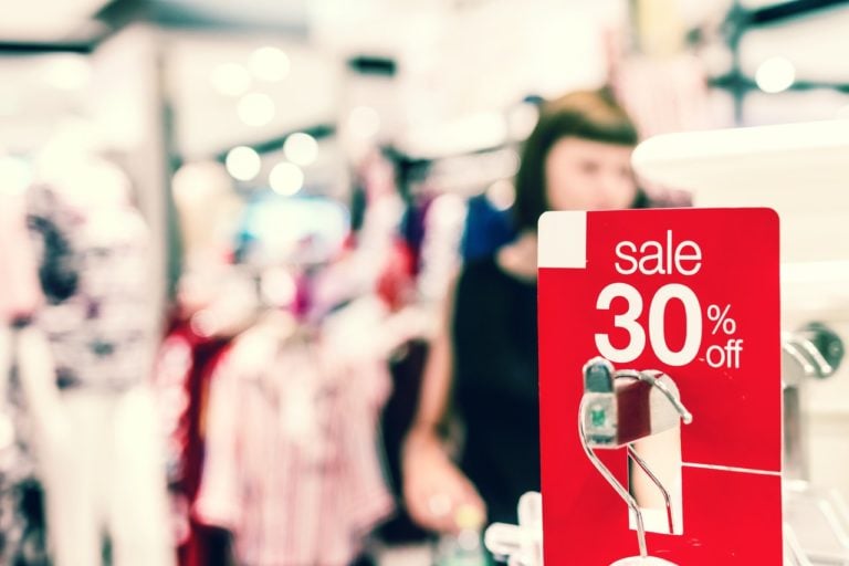 How to Successfully Launch a Sale for Your Business